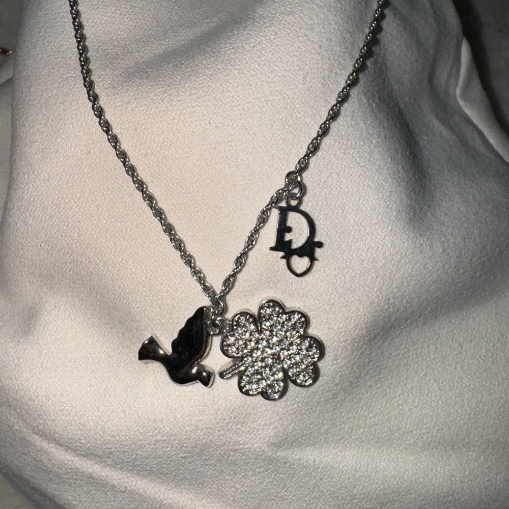 DIOR Silver Necklace with rhinestones
